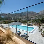 Esotico Escape Villa *