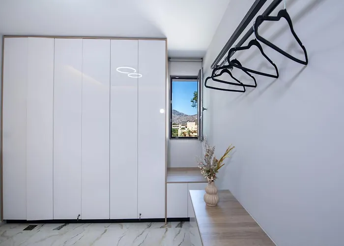 Esotico Escape Villa *